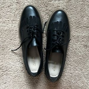 Clarks black leather loafer with Tessa